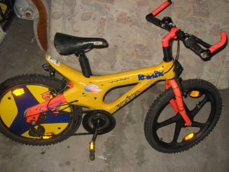 Bicikli 220 Ron/ Elkelt