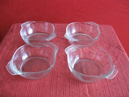 Üveg tálkák 12 Ron/ Elkelt