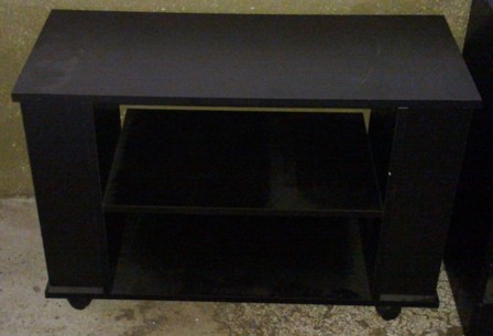 Tévé asztal 75 Ron/Elkelt